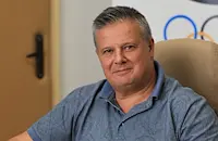 Скандални харчове по кредитни карти в БОК