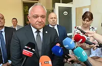 Евакуират населени места след взривовете в "Емко"