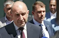 Румен Радев: Отскубнали са заглушителя в последния момент