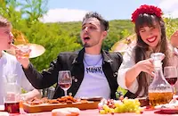Хеви метъл и народна музика се сляха в русенското „Гориво“