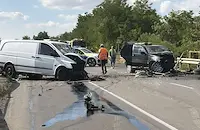 Мъж загина при челен сблъсък край Писанец