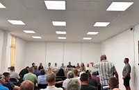 Екоминистерството търси решение с животновъдите след убитите лешояди