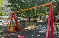 Детска площадка в квартал "Здравец изток" е в окаяно състояние