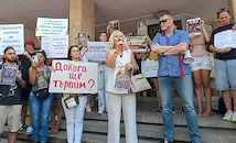 Близки на убития Георги Кузев протестират пред съда