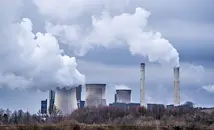 Нова технология превръща фабричните газове в синтетично гориво