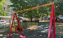 Детска площадка в квартал "Здравец изток" е в окаяно състояние