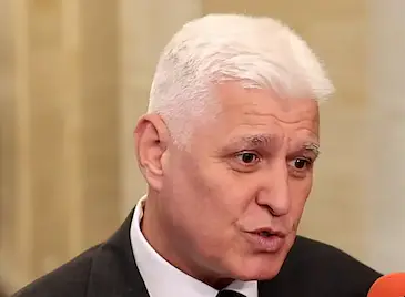 Димитър Стоянов: Иран провежда хибридна операция у нас