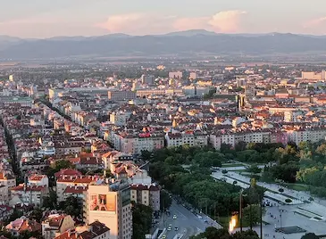 Нови правила блокират схемите на имотната мафия