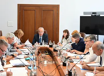 Правителството и бизнесът договориха новия механизъм за минималната заплата