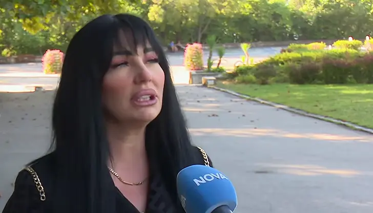 Разказ на авторката на видеото, предизвикало спекулации в мрежата