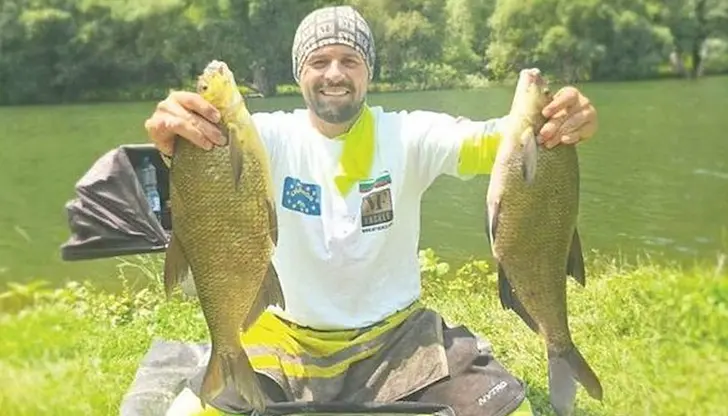 Всички трофейни екземпляри са върнати обратно във водата Всички трофейни екземпляри са върнати обратно във водата