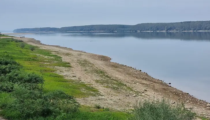 Румъния и Сърбия въвеждат ограничения заради пресъхващия Дунав