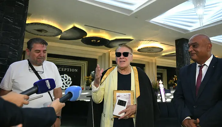 Най-старият вестник в кралството награди българския изпълнител