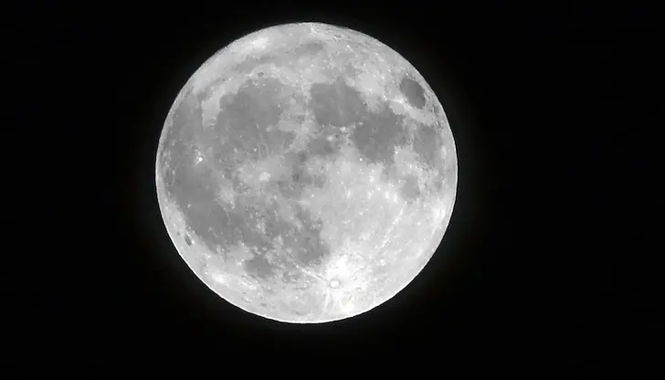 Отломка от SpaceX удари Луната с невероятна скорост