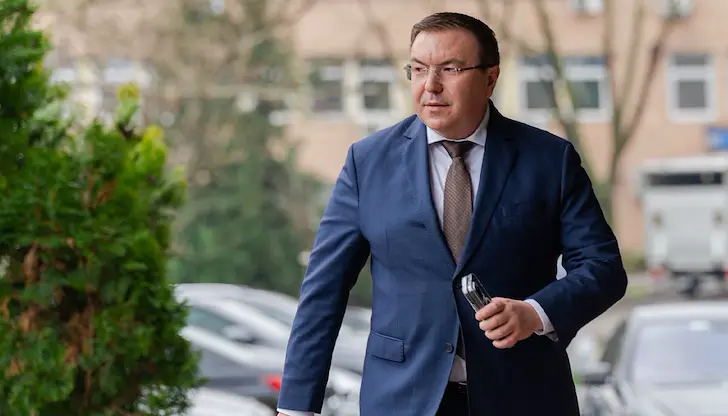 Костадин Ангелов определя реформата като разрушаване на държавния капацитет Костадин Ангелов определя реформата като разрушаване на държавния капацитет
