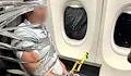 Приковаха с тиксо пътник в самолет на American Airlines