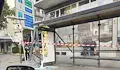 Дрогиран шофьор се заби в автобусна спирка във Варна