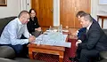 Пенчо Милков и Георги Пеев договарят редовни полети от Летище Русе