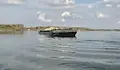 Кораб заседна край Корабия заради ниското ниво на Дунав