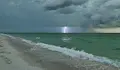 Силни гръмотевични бури и дъждове връхлитат Гърция