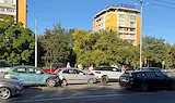 Верижна катастрофа затруднява трафика на булевард "Цариградско шосе"