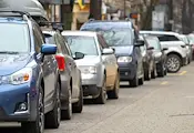 Държавата облага мощните стари коли с 5000 евро акциз