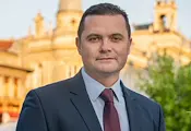Пенчо Милков призова русенци да осиновяват кучета от Общинския приют