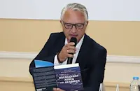 Захари Карабашлиев: Библиотеката е любимо място в този великолепен Русе