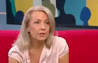 Опасна мода: Лекар алармира за рисковете при домашните раждания