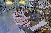Нагла кражба в бензиностанция на булевард "Липник"