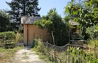 Разбиха депо за разпространение на наркотици в София