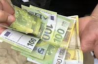 Арестуваха мъж, опитал да плати с фалшиво евро в Исперих