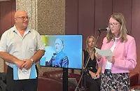 Британският заместник-посланик закри изложба за Уилям Гладстон в Русе