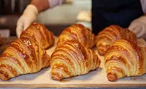 Истината зад изпечените на място кроасани в пекарните