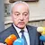 Гълъб Донев се забавлявал с меметата по свой адрес за домашната ракия
