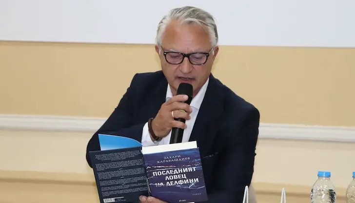 Захари Карабашлиев: Регионалната библиотека в Русе е вдъхновение