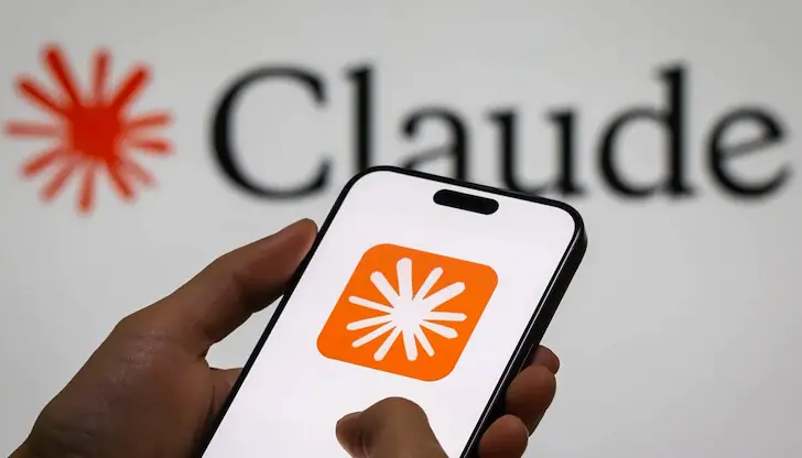 Сериозен срив остави потребителите без достъп до Claude AI