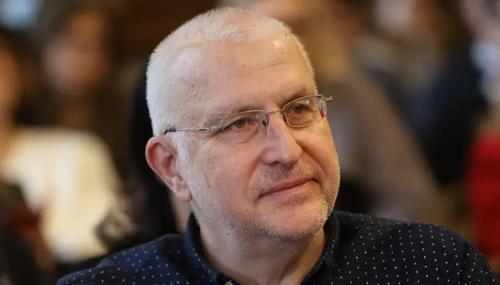 Липса на техен кандидат улеснява двойката Гюров–Кандев Липса на техен кандидат улеснява двойката Гюров–Кандев