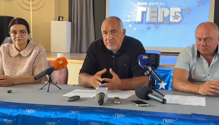Ако нещо направя и помогна, е защото просто ми е жал за Гюров и Кандев Ако нещо направя и помогна, е защото просто ми е жал за Гюров и Кандев