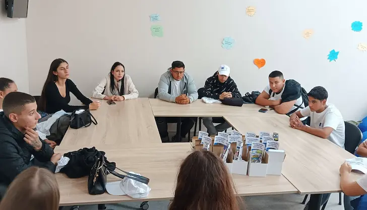 Посещение на гимназисти в младежкия център в Русе