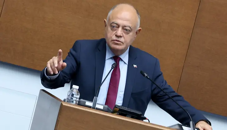 Атанас Атанасов: Премиерът да даде отговори за провалите на службите за сигурност Атанас Атанасов: Премиерът да даде отговори за провалите на службите за сигурност