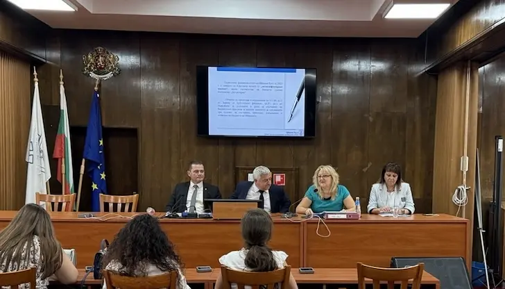Община Русе отчита стабилни публични финанси за 2025 година