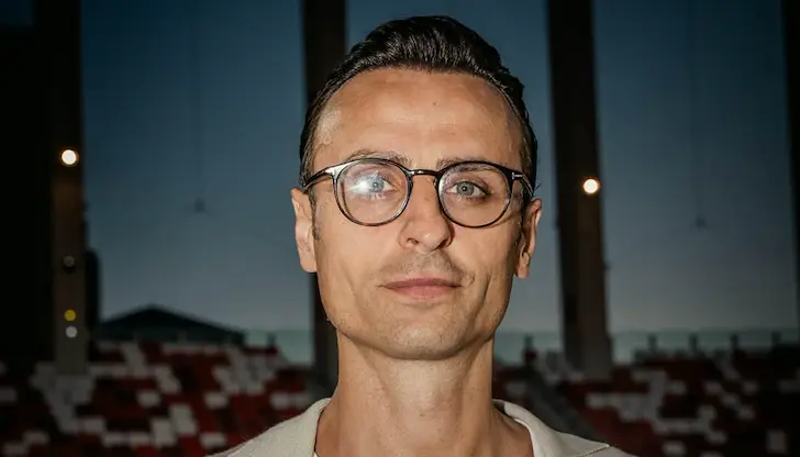 Бившият футболист подготвя национално турне на авторския си спектакъл Бившият футболист подготвя национално турне на авторския си спектакъл