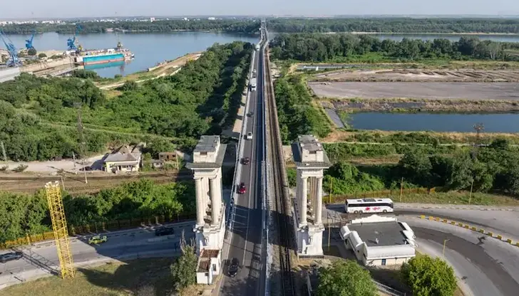 Румъния премахва таксата за Дунав мост, България настоява за реципрокност