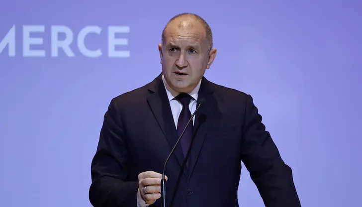 Премиерът обеща безкомпромисна реакция срещу корупцията Премиерът обеща безкомпромисна реакция срещу корупцията