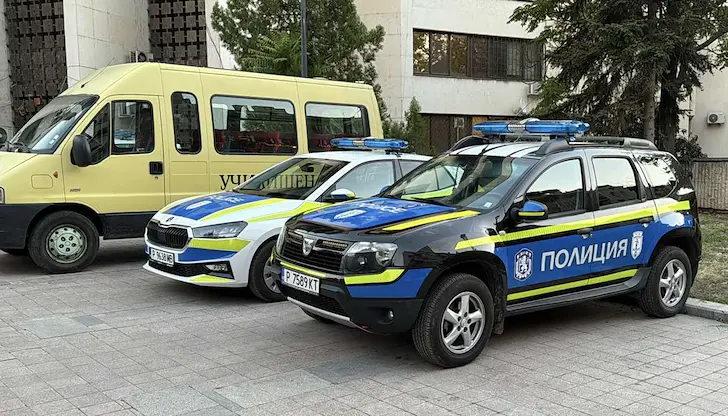 Община Русе отговаря за брандирането на полицаите
