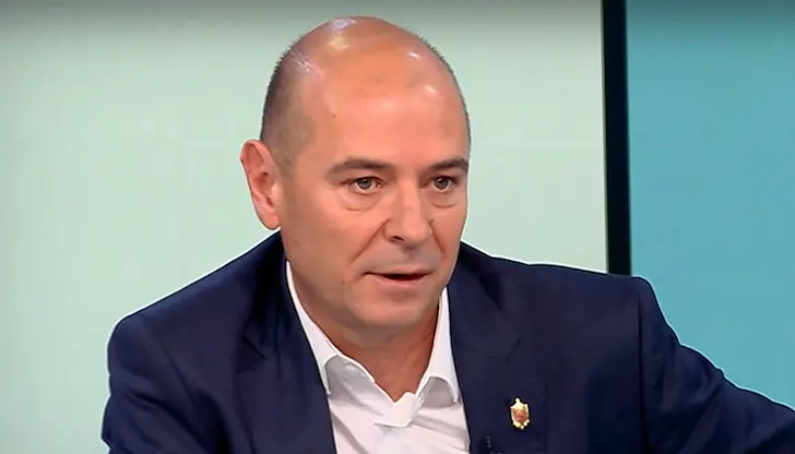 Въвеждат електронни глоби и нови полигони за шофьорите Въвеждат електронни глоби и нови полигони за шофьорите