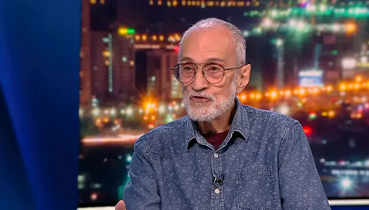 Доцент Владимир Велинов: Децата са били системно психологично деформирани