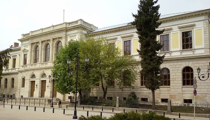 Временни ограничения на движението в Русе за откритие на паметник