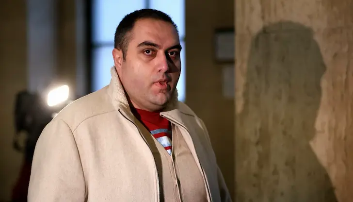 Александър Евтимов губи поста след скандала с тайните записи